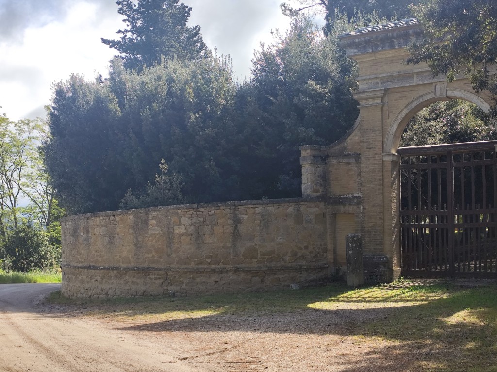 The main entrance to the Villa di Cosona.